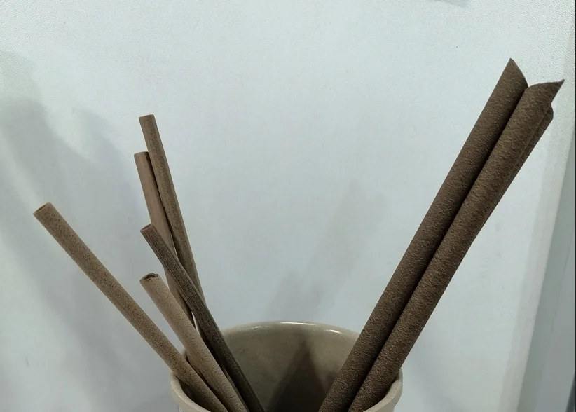 Biodegradable drinking straws are healthy and disposable.